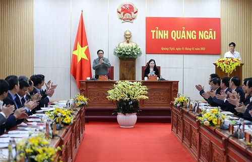 Thủ tướng Chính phủ Phạm Minh Chính làm việc với lãnh đạo chủ chốt tỉnh Quảng Ngãi